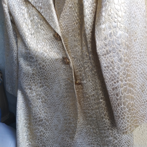 Dresses & Skirts - 2 piece MAXIE skirt set